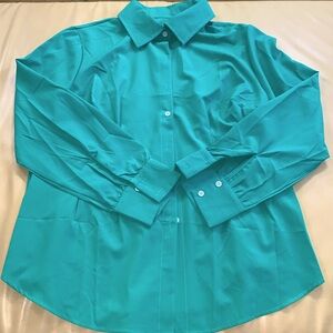 LAST CHANCE- NWOT: Green collared button down